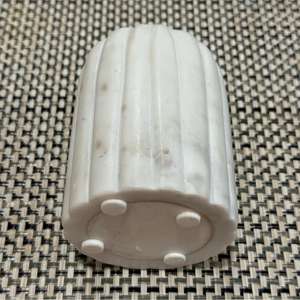 Ribbed Fluted Handcrafted Marble ~ toothbrush holder 4”x2.5”